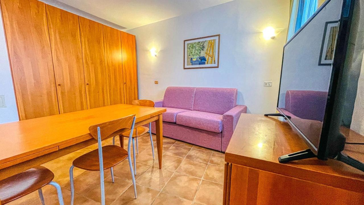 Appartamento Smith Erbaluce - Affitti Brevi Italia باردونيكيا المظهر الخارجي الصورة
